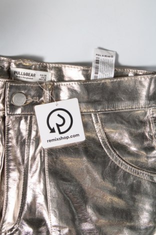 Pantaloni de femei Pull&Bear, Mărime M, Culoare Argintiu, Preț 38,99 Lei