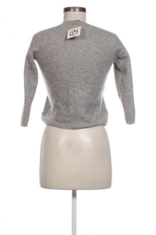 Damski sweter Clarina Collection, Rozmiar M, Kolor Szary, Cena 24,99 zł