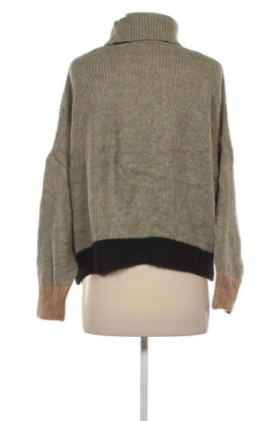 Damski sweter Sassy Classy, Rozmiar M, Kolor Zielony, Cena 131,99 zł