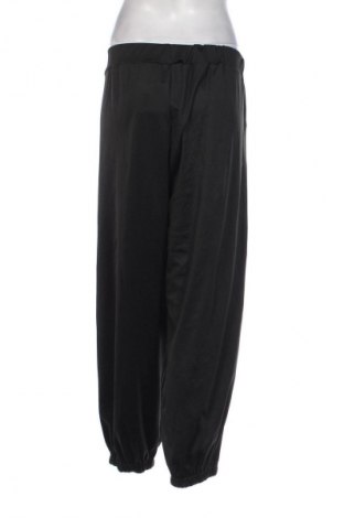 Pantaloni trening de femei, Mărime 3XL, Culoare Negru, Preț 95,99 Lei