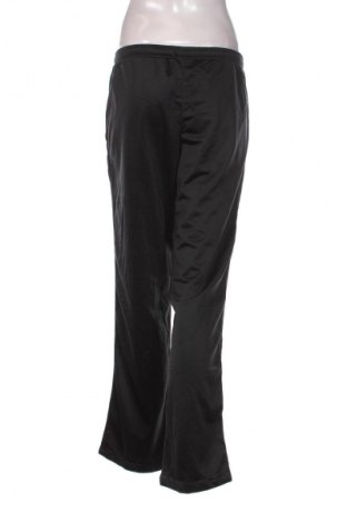 Pantaloni trening de femei Umbro, Mărime M, Culoare Negru, Preț 48,99 Lei