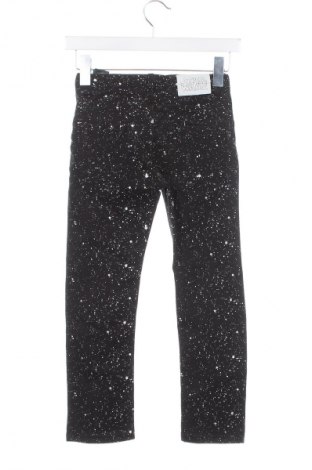 Kinderjeans H&M, Größe 6-7y/ 122-128 cm, Farbe Schwarz, Preis 10,99 €