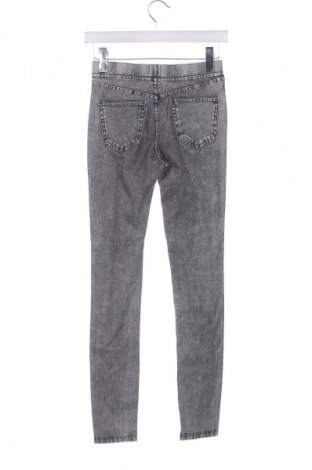 Blugi pentru copii H&M, Mărime 12-13y/ 158-164 cm, Culoare Gri, Preț 105,99 Lei