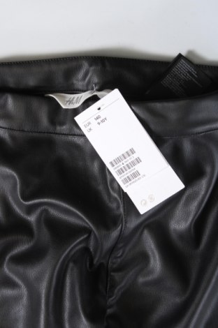 Dětské kalhoty  H&M, Velikost 8-9y/ 134-140 cm, Barva Černá, Cena  269,00 Kč