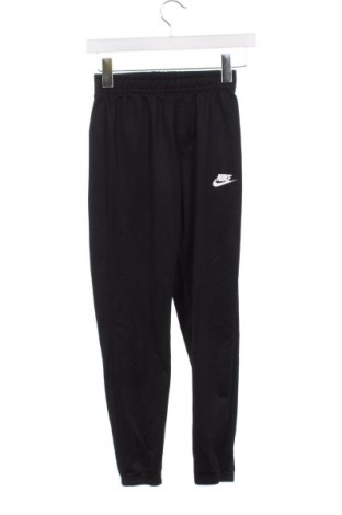 Detské tepláky Nike, Veľkosť 10-11y/ 146-152 cm, Farba Čierna, Cena  18,45 €