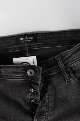 Herren Jeans Jack & Jones, Größe M, Farbe Grau, Preis € 15,99