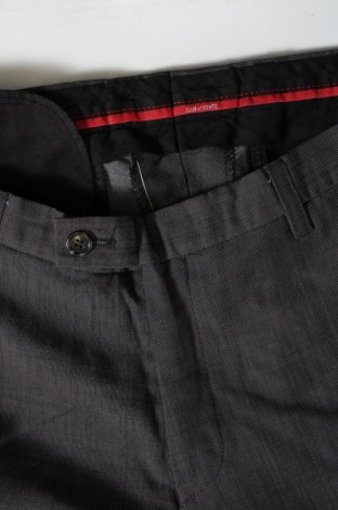 Pantaloni de bărbați Club Of Gents, Mărime M, Culoare Gri, Preț 292,99 Lei