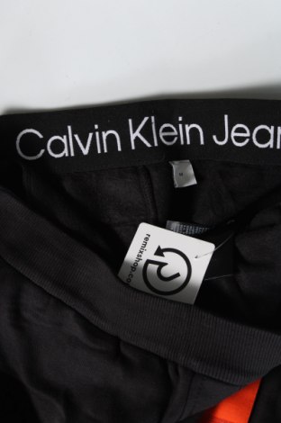 Męskie spodnie sportowe Calvin Klein Jeans, Rozmiar M, Kolor Czarny, Cena 207,99 zł