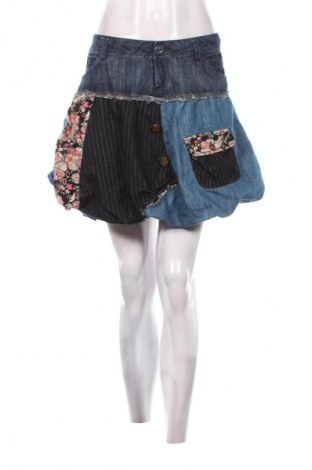 Fustă Desigual, Mărime L, Culoare Multicolor, Preț 180,99 Lei