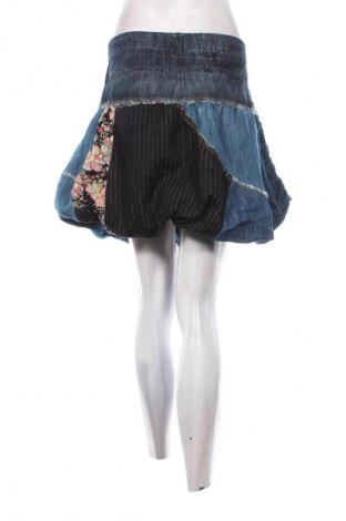 Fustă Desigual, Mărime L, Culoare Multicolor, Preț 90,99 Lei