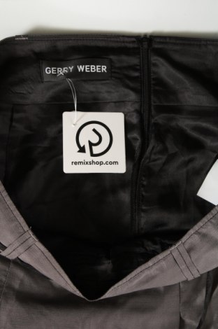 Пола Gerry Weber, Размер L, Цвят Сив, Цена 62,49 лв.