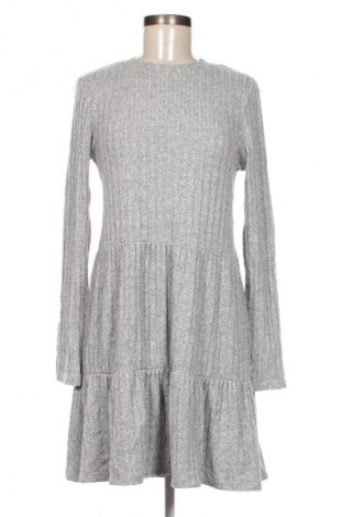 Kleid, Größe L, Farbe Grau, Preis 8,49 €