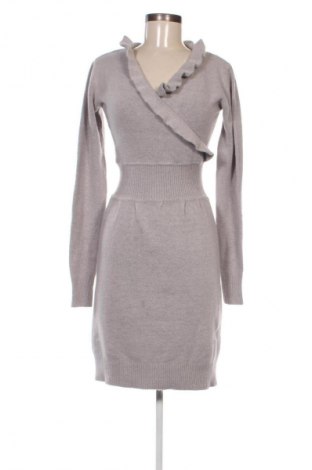 Kleid, Größe M, Farbe Grau, Preis 14,83 €