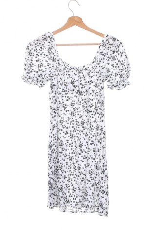 Rochie Cropp, Mărime S, Culoare Alb, Preț 36,99 Lei