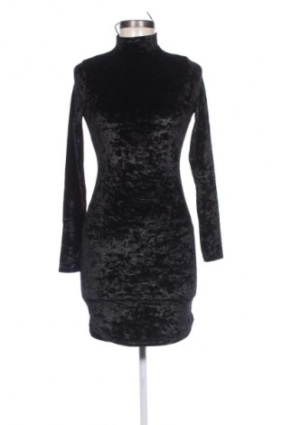 Kleid Gina Tricot, Größe S, Farbe Schwarz, Preis 18,99 €