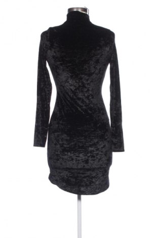 Kleid Gina Tricot, Größe S, Farbe Schwarz, Preis 8,99 €