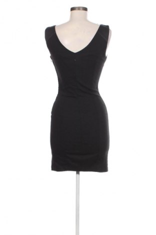 Kleid Guess, Größe S, Farbe Schwarz, Preis 66,99 €