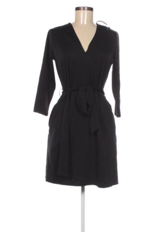 Rochie H&M, Mărime S, Culoare Negru, Preț 95,99 Lei