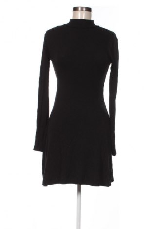 Rochie H&M, Mărime M, Culoare Negru, Preț 95,99 Lei