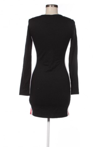 Kleid H&M Divided, Größe M, Farbe Schwarz, Preis 10,49 €