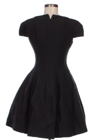 Kleid Halston Heritage, Größe S, Farbe Schwarz, Preis € 49,99