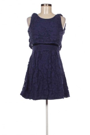 Kleid Nichii, Größe S, Farbe Blau, Preis 24,55 €