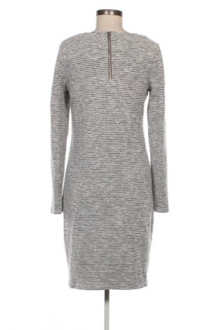 Kleid Noppies, Größe M, Farbe Grau, Preis 33,99 €