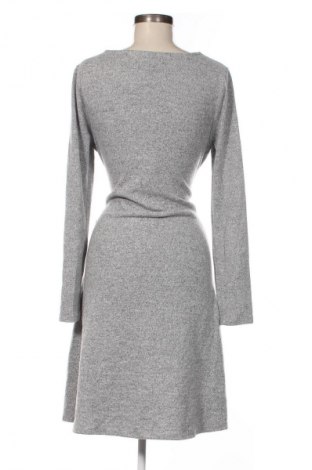 Kleid Orsay, Größe M, Farbe Grau, Preis 20,49 €