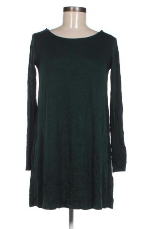 Kleid Pull&Bear, Größe M, Farbe Grün, Preis € 20,49