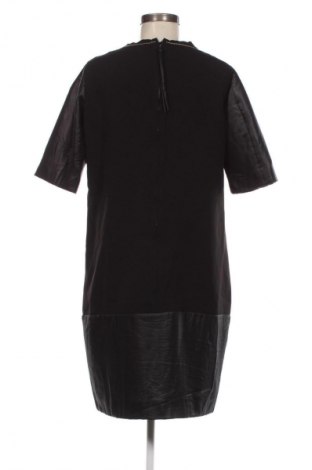 Rochie Schumacher, Mărime L, Culoare Negru, Preț 256,99 Lei