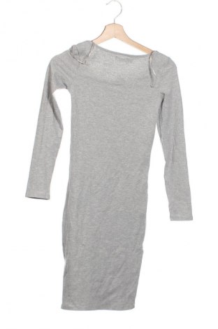 Kleid Sinsay, Größe XXS, Farbe Grau, Preis € 14,91