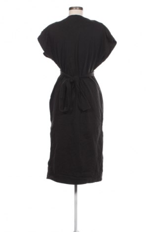 Rochie Zara, Mărime M, Culoare Negru, Preț 111,99 Lei