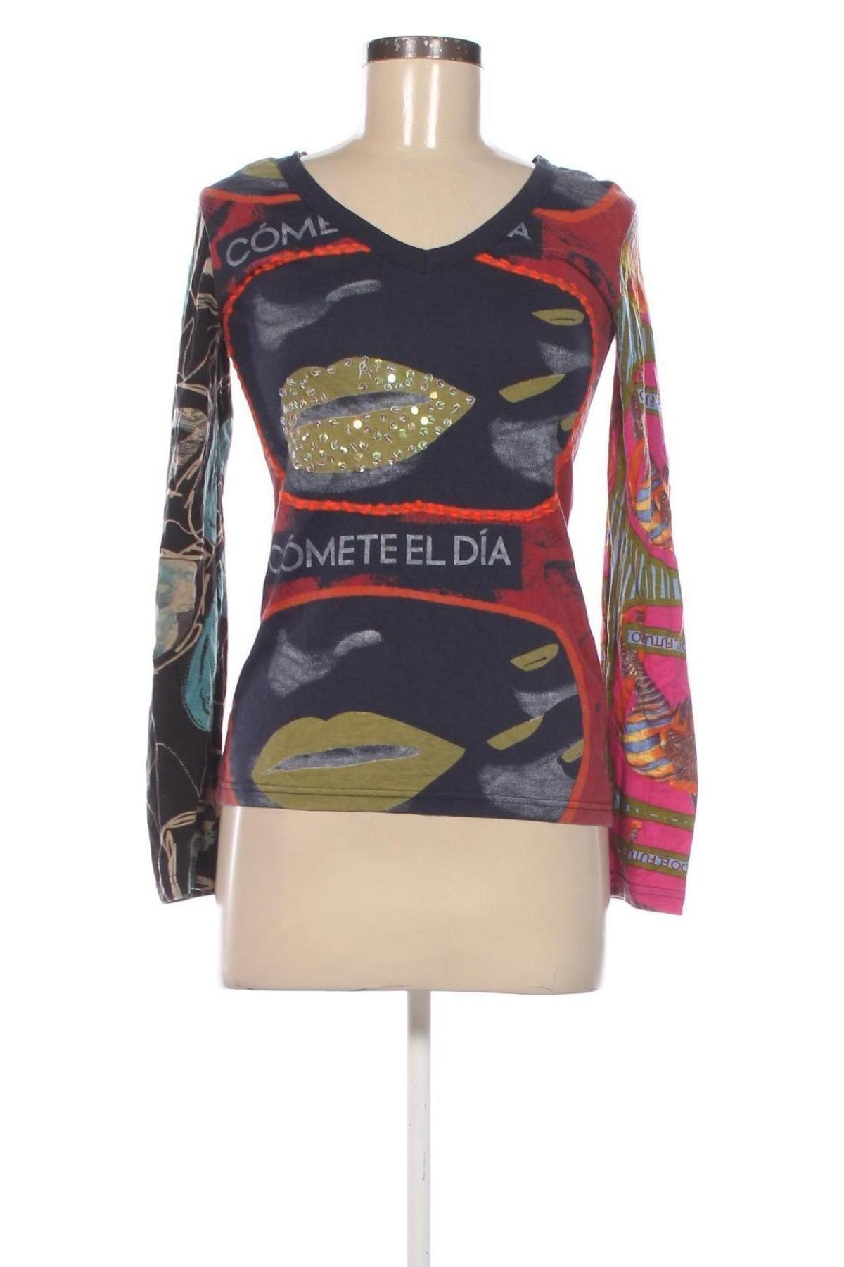 Damen Shirt Desigual, Größe M, Farbe Mehrfarbig, Preis 15,99 €