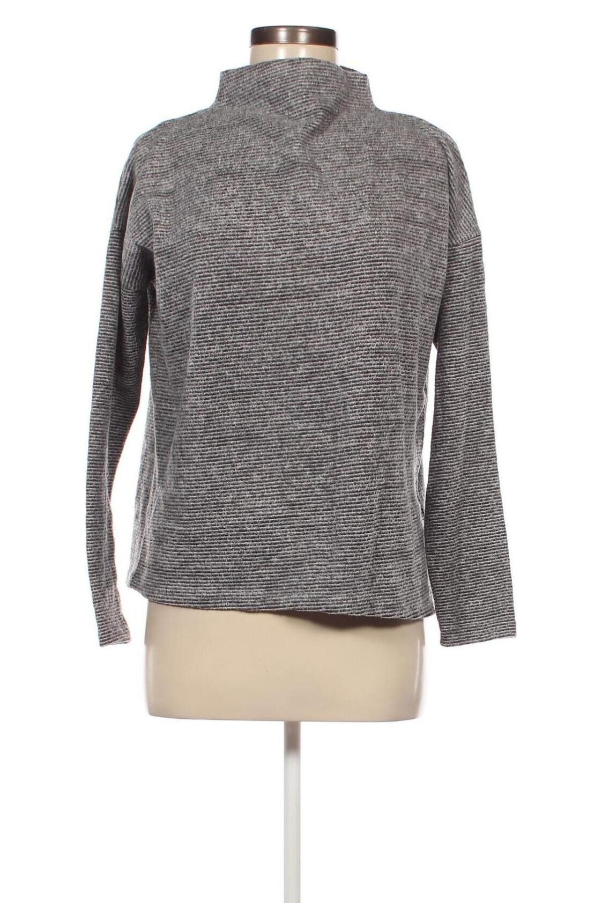 Damen Shirt Reserved, Größe L, Farbe Grau, Preis 6,99 €