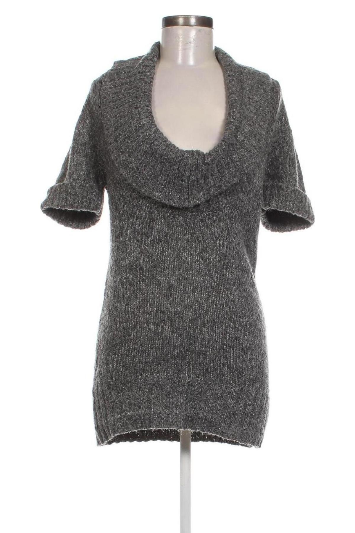 Kleid, Größe M, Farbe Grau, Preis 15,00 €