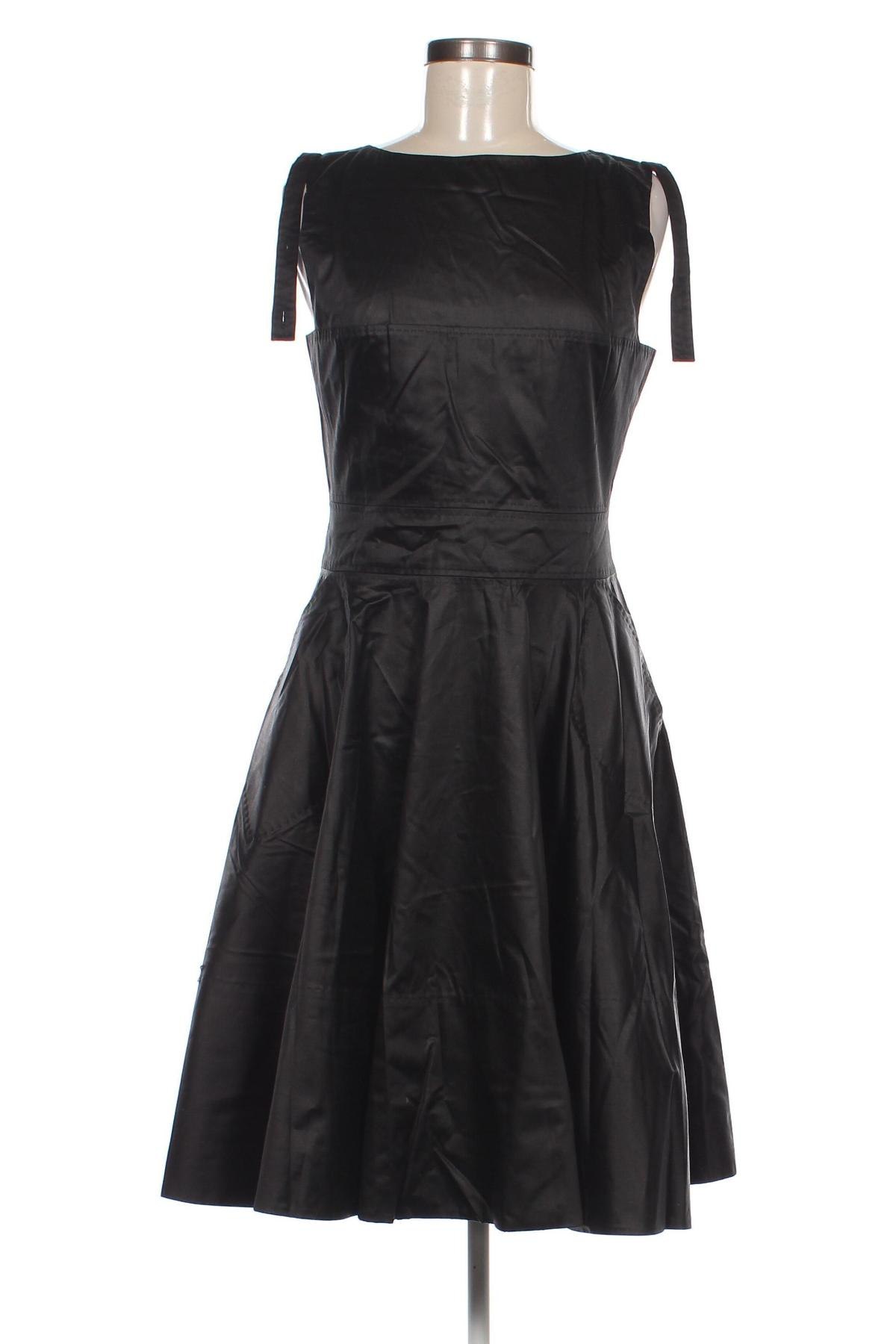 Kleid Gianfranco Ferre, Größe L, Farbe Schwarz, Preis 105,00 €