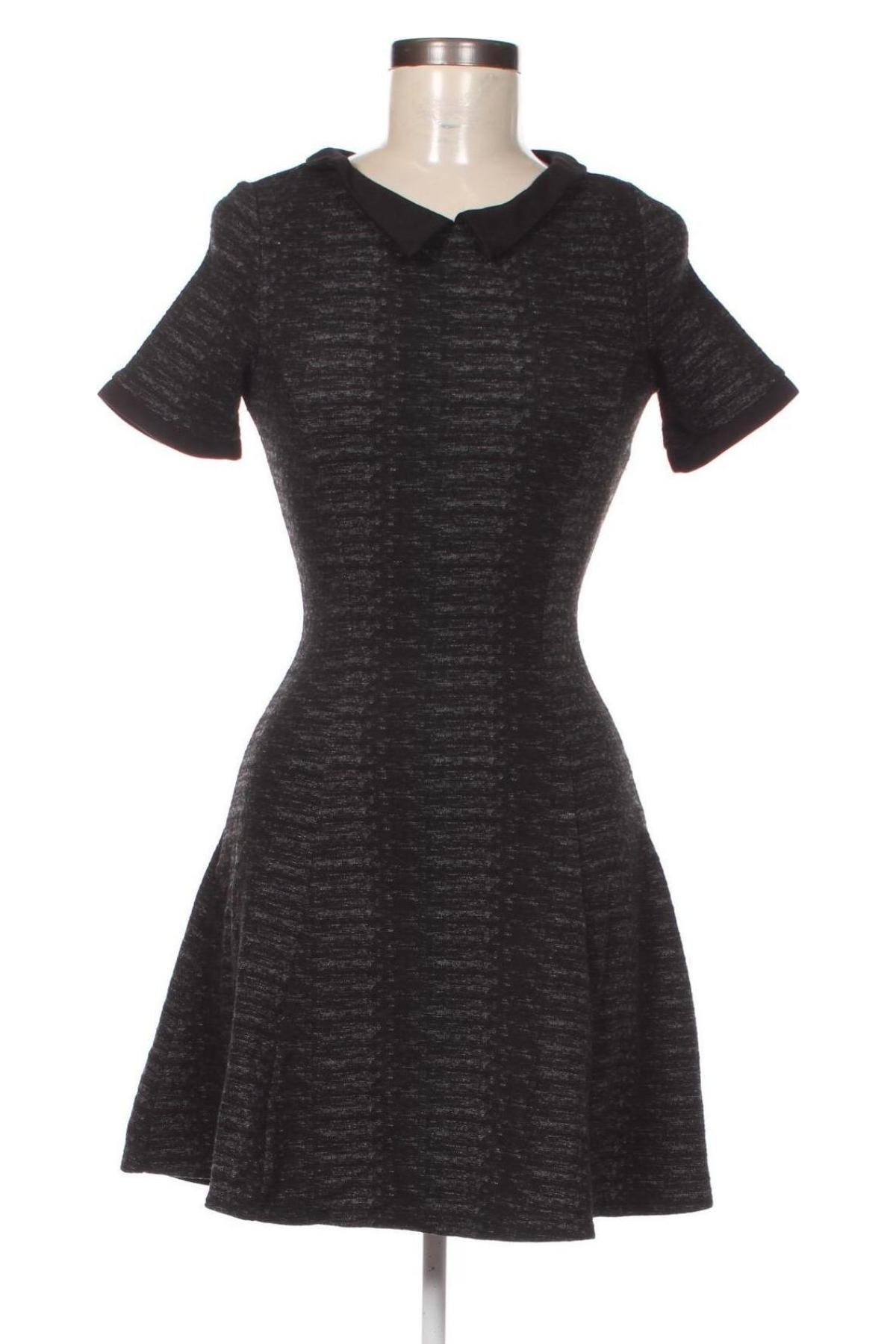 Kleid H&M Divided, Größe M, Farbe Schwarz, Preis 20,49 €