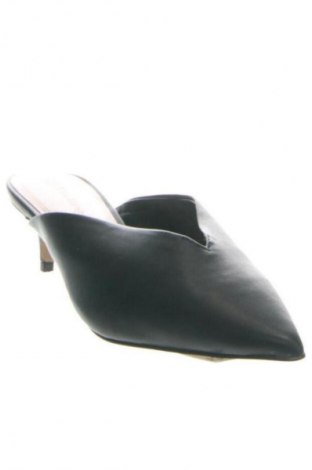 Papucs The Drop, Méret 38, Szín Fekete, Ár 34 400 Ft