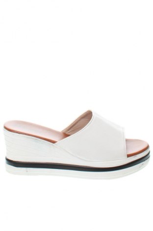 Pantolette Unbranded, Größe 39, Farbe Weiß, Preis 26,99 €