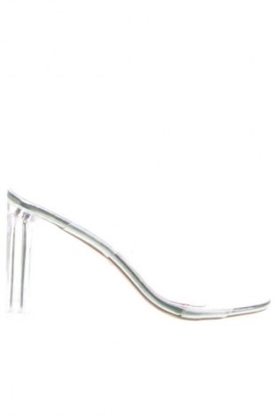 Чехли Unbranded, Размер 36, Цвят Сребрист, Цена 39,99 лв.