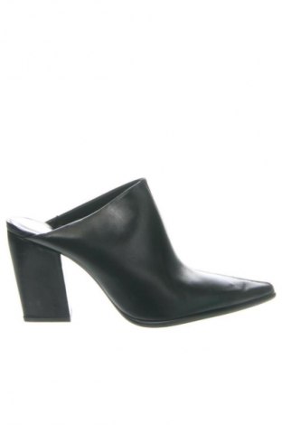 Pantolette Zara, Größe 41, Farbe Schwarz, Preis 17,99 €