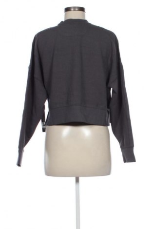 Дамска блуза 90 Degree, Размер S, Цвят Сив, Цена 68,86 лв.