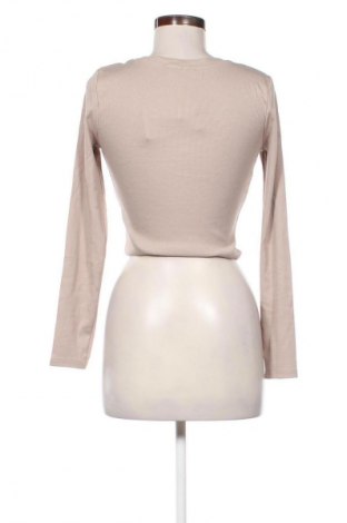 Dámská halenka About You, Velikost S, Barva Béžová, Cena  559,00 Kč