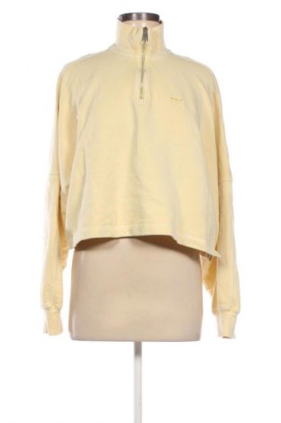 Bluzka damska Adidas, Rozmiar S, Kolor Żółty, Cena 156,32 zł