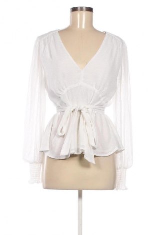 Damen Shirt Amisu, Größe XL, Farbe Weiß, Preis 10,00 €