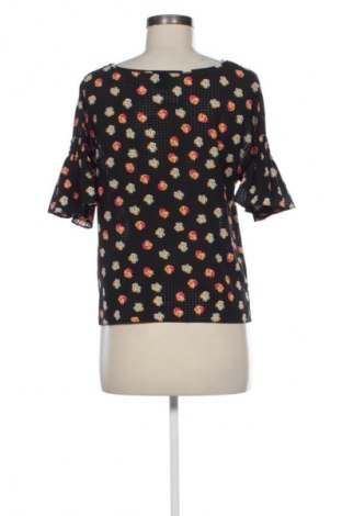 Bluză de femei Armani Exchange, Mărime S, Culoare Multicolor, Preț 303,54 Lei