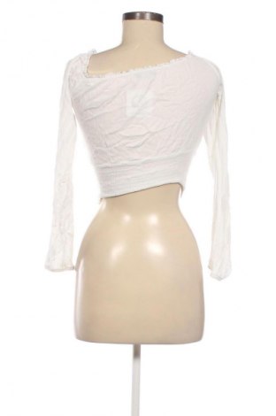 Dámská halenka Bershka, Velikost S, Barva Bílá, Cena  229,00 Kč