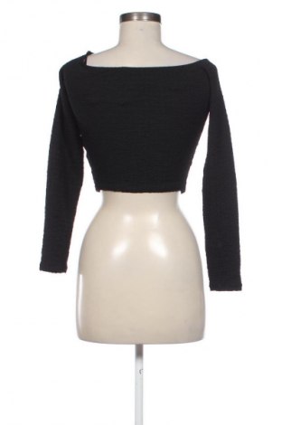 Дамска блуза Bershka, Размер M, Цвят Черен, Цена 19,00 лв.