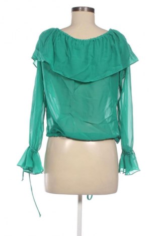 Дамска блуза Charlotte Russe, Размер XS, Цвят Зелен, Цена 19,55 лв.