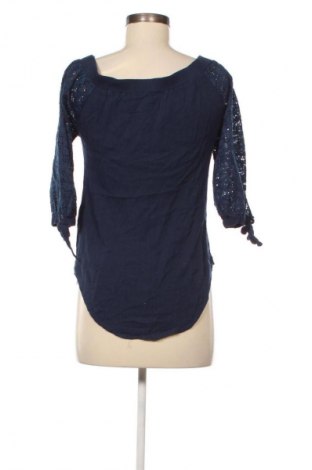 Dámská halenka Colloseum, Velikost XS, Barva Modrá, Cena  149,00 Kč